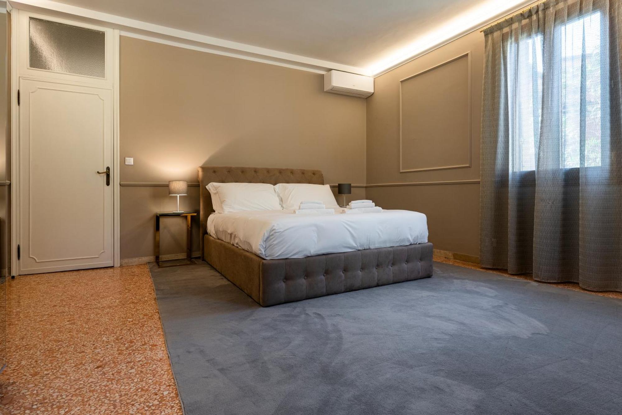 San Vio Palace Luxury Apartments Venedig Exteriör bild